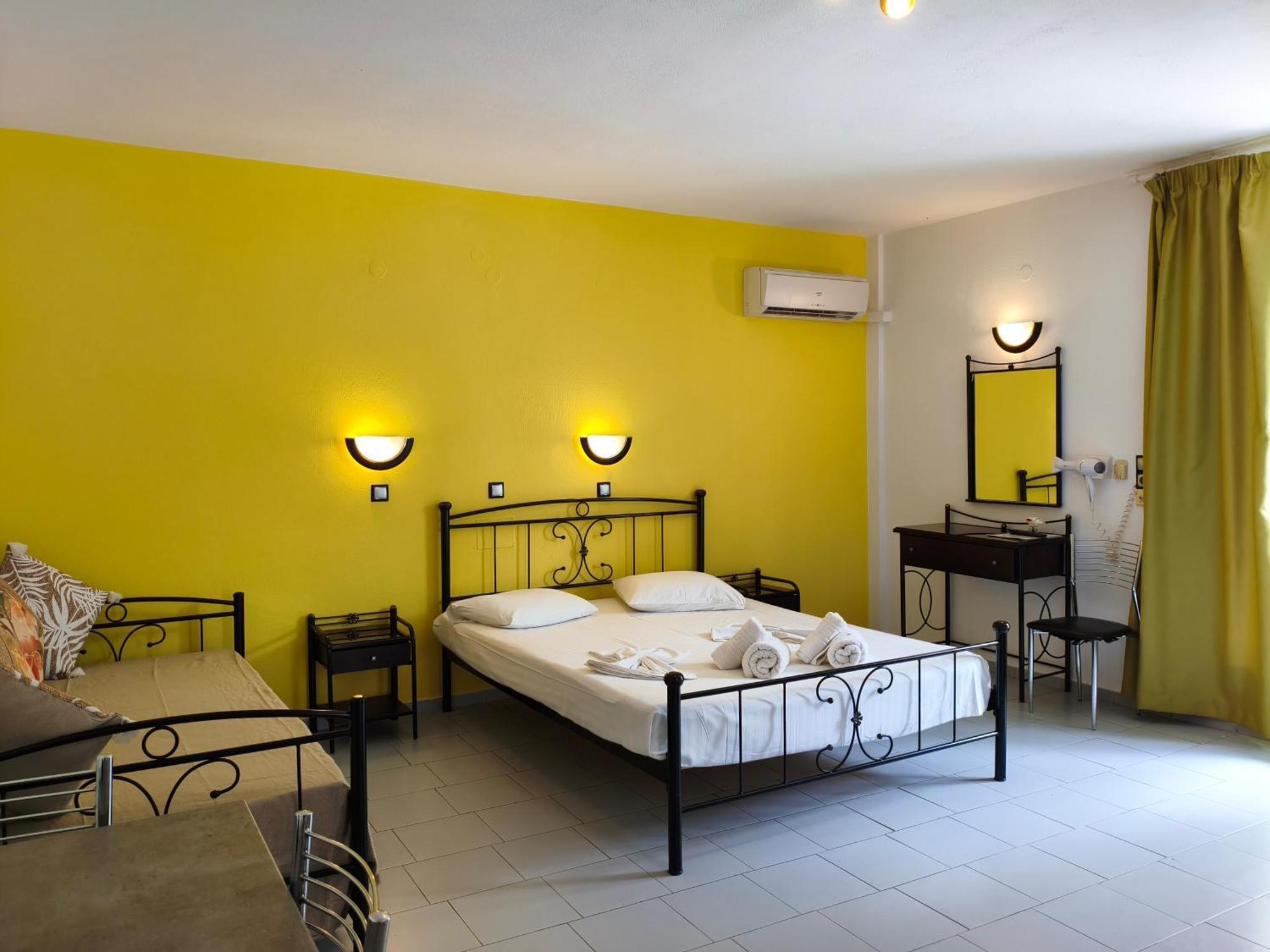 Εvelin Hotel Πυθαγόρειο Εξωτερικό φωτογραφία